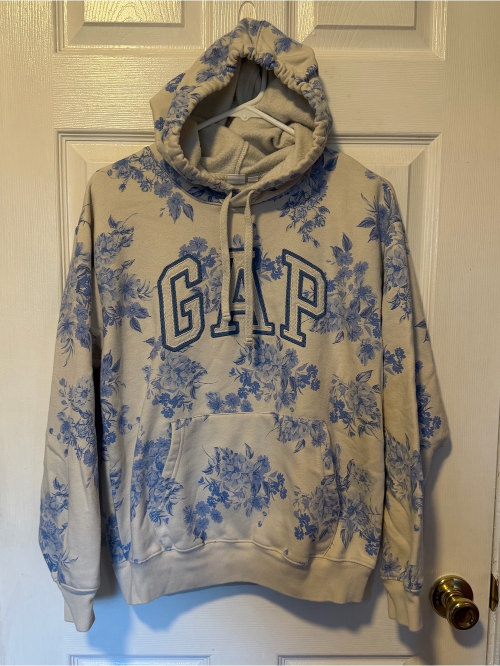 🆕GAP Blue Floral Hoodie